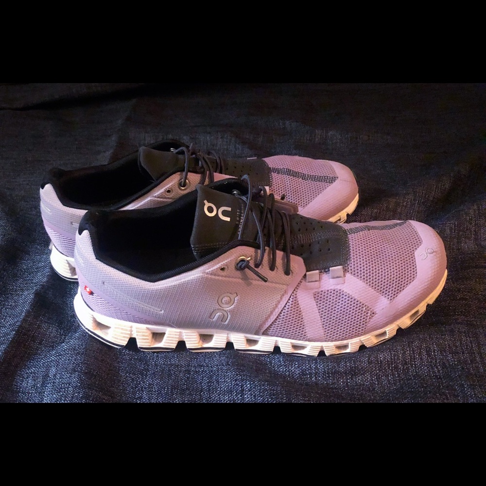Purple On Cloud Size 10 womens